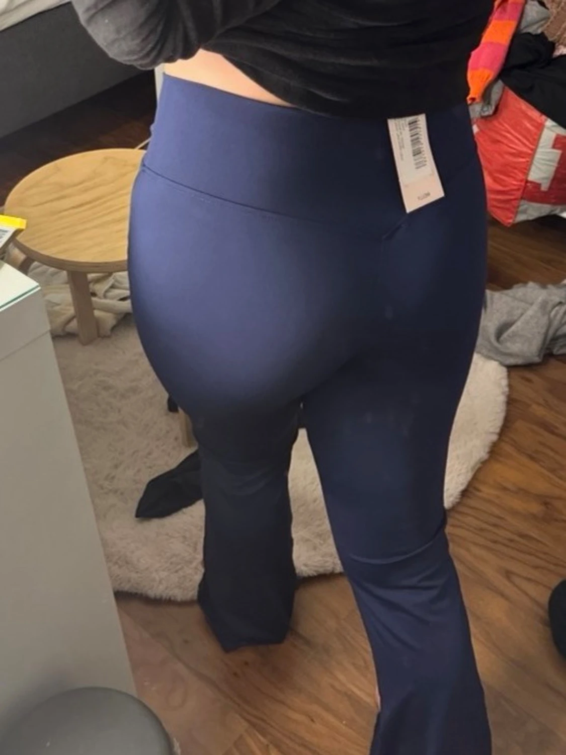 Mörkblå utsvängda leggings - 1