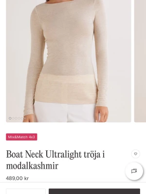 Beige intimissimi tröja  - Superskön beige långärmad tröja med boat neck och slim fit. Tillverkad i en ultralätt mix av modal och kashmir som känns lyxig och mjuk mot huden. Perfekt för dig som gillar minimalistisk och clean stil. Tröjan är från intimissimi🩷