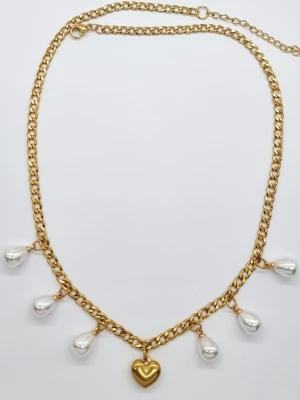 Stilfullt halsband med pärlor och hjärta 💛 - Material-rostfritt stål. Längd-40cm-45cm, kedjetjocklek-4mm #16