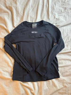 Svart träningströja💘 - En svart träningströja från Aimn i storlek M i nyskick💘