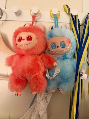 Lafufu - Säljer mina 2 lafufus. 2 för 120 1 för 70