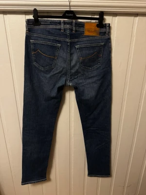 Jacob Cohën Jeans - Snygga blåa Jacob Cohën jeans | Passar till allt | P094
