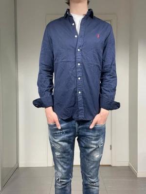 Polo Ralph Lauren Skjorta  - Säljer nu denna Polo Ralph Lauren Skjorta, skriv för fler bilder/frågor🙌🏼