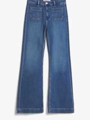 Camille jeans - Snygga blå bootcut jeans med raka ben och två stora fickor. Dom är helt nya och aldrig använda i storlek 27/32