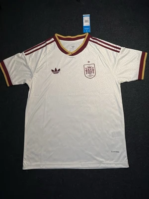 Vit Spanien fotbollströja Adidas - Storlek S