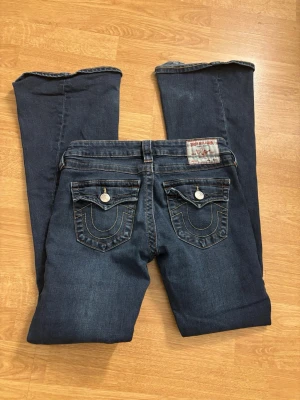 True Religion mörkblå bootcut jeans - True religion jeans. Joey mörkblåa. 