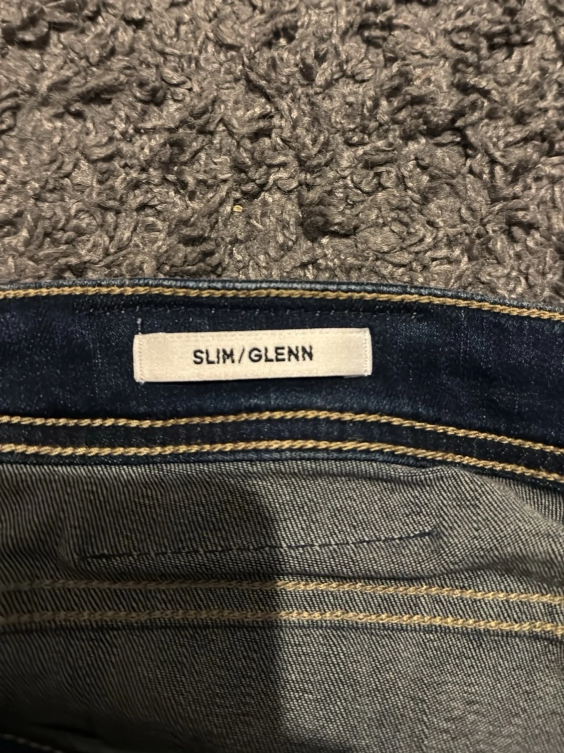 Mörkblå slim Glenn jeans från Jack and Jones - 2
