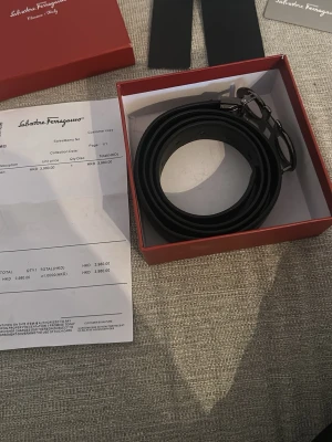 Bälte - Feregamo bälte äkta, pris kan diskuteras vid snabbaffär.