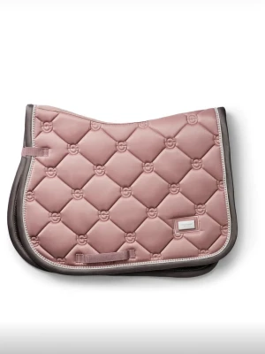 Rosa schabrak  - Säljer mitt älskade hopp schabrak från Equestrian Stockholm i färgen pink perl i storlek ponny. Jag skickar även med en rosa och en svart equestrian Stockholm påse🥰