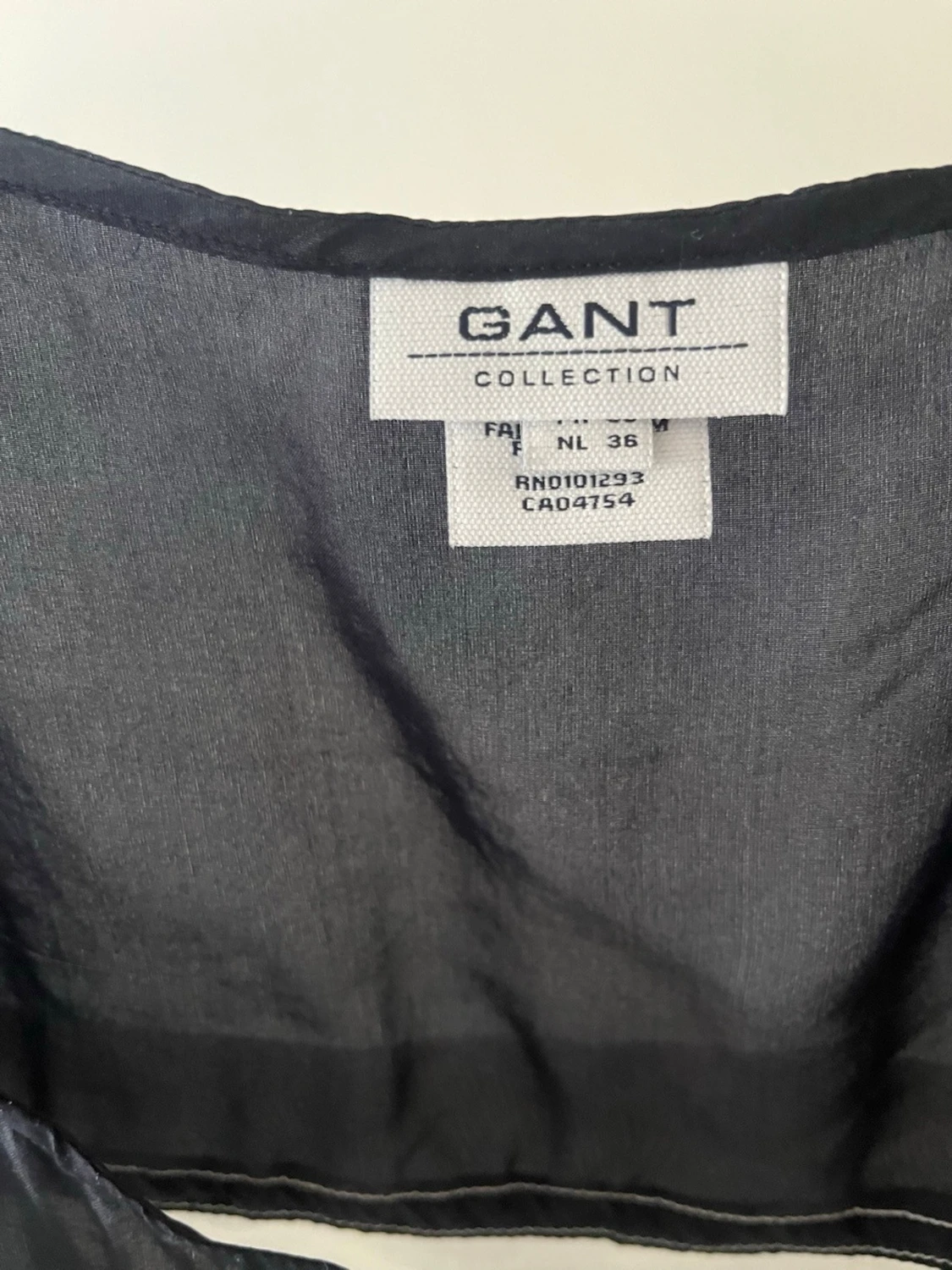 Svartvit linnetopp från Gant - 2