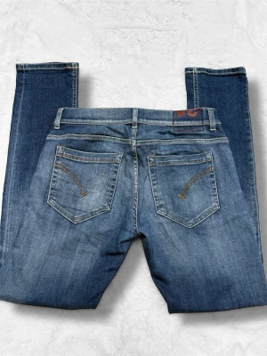 Dondup George | 31 - Dondup George jeans - storlek: W31 - tillbehör: jeans - skick: grymt! - nypris 3000+kr - v.collection