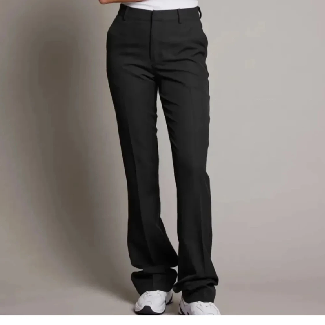 Svarta kostymbyxor bootcut💗