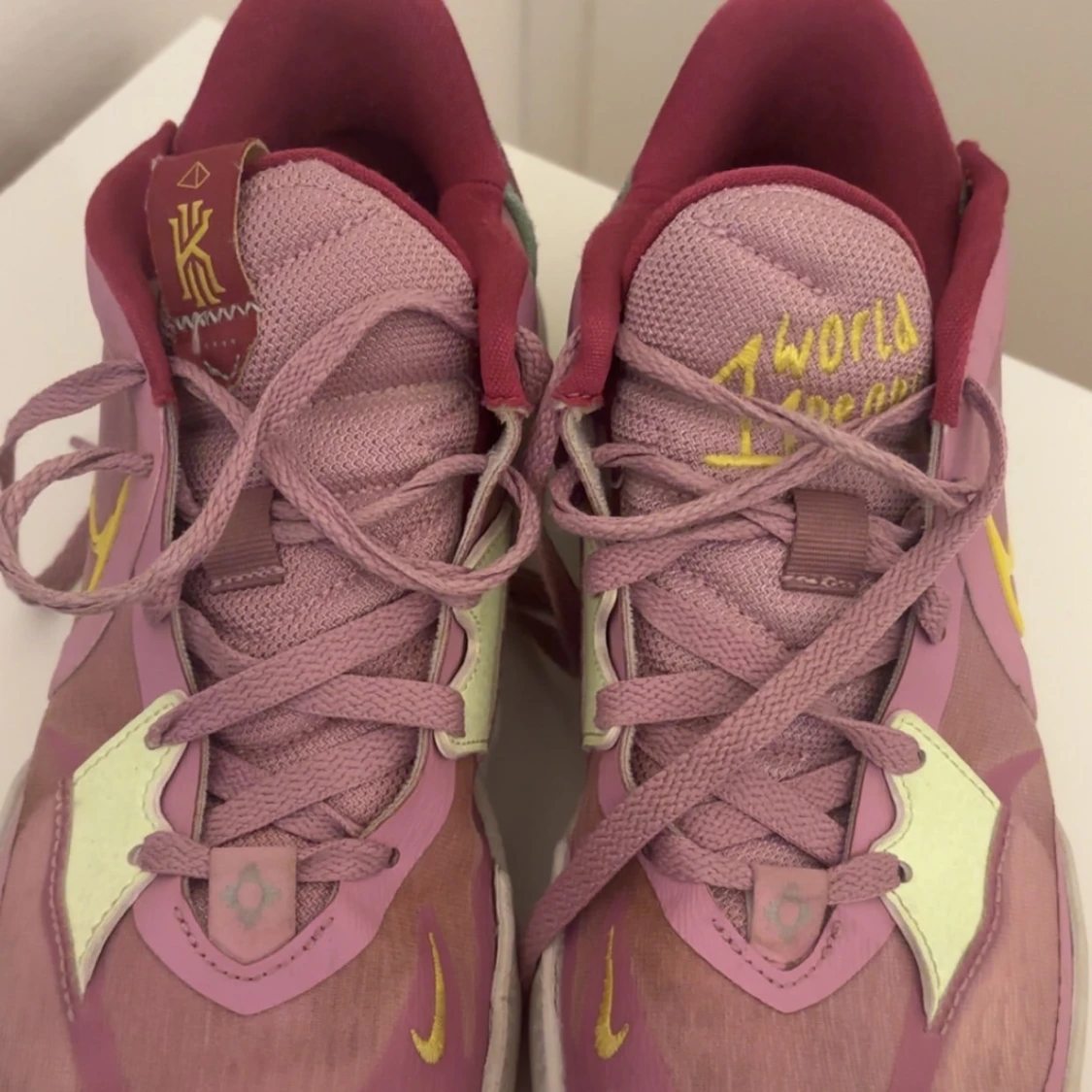 Rosa kyrie 6 low  - 1