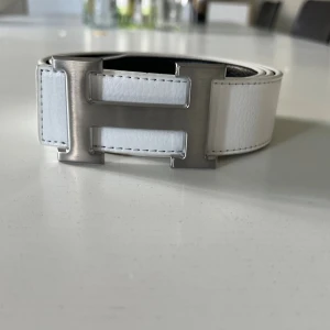 Herme’s - Herme’s bälte storlek 105. 