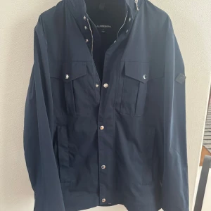 J.lindeberg bailey jacka  - Mörkblå j Lindeberg jacka