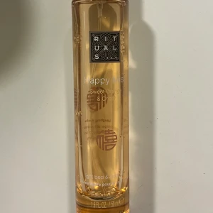 Happy Mist Sweet Orange & Cedar - Rituals - Mer än hälften kvar 