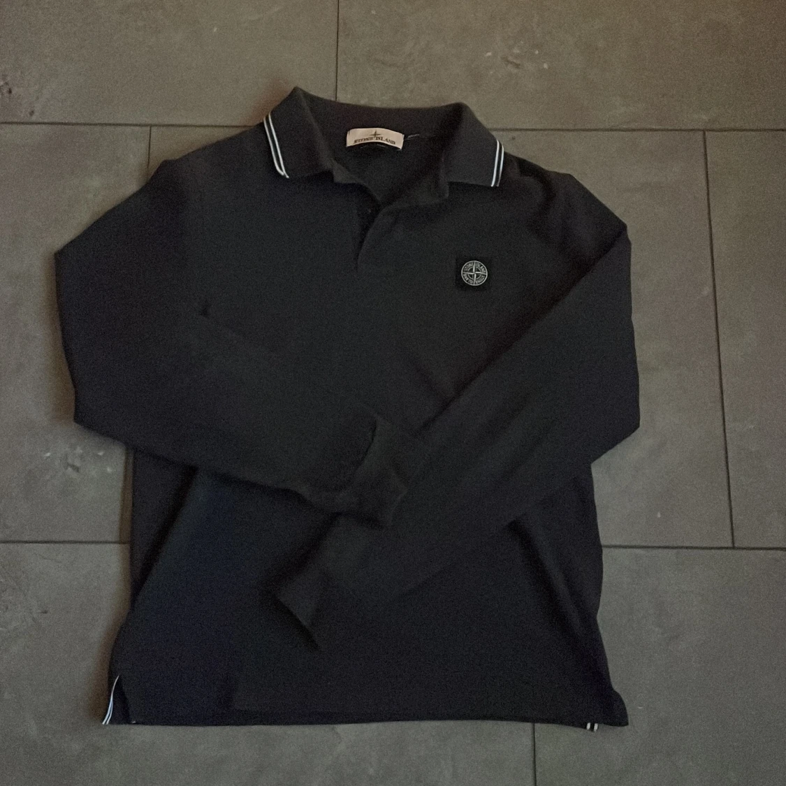 Svart långärmad pikétröja Stone Island