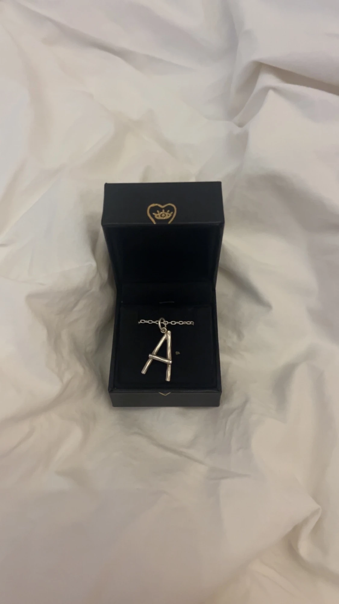 Maria Nilsdotter bokstavshalsband