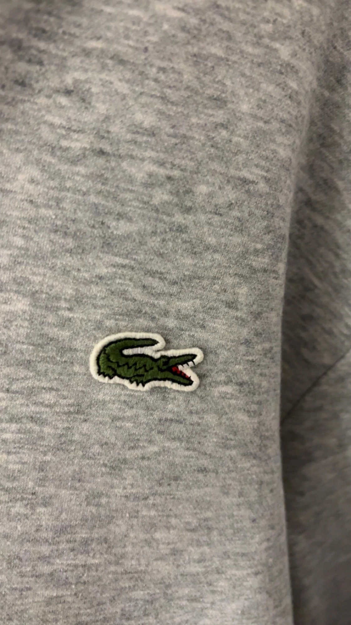 Grå hoodie från Lacoste med dragkedja - 1