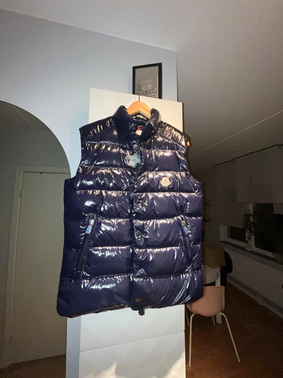 Mörkblå dunväst från Moncler