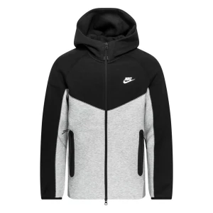 Nike Tech Fleece Hoodie - Nike hoodiejacka med svart och grå färgblock, hel dragkedja och huva. Jackan har två fickor med svarta detaljer och vit Nike-logga på bröstet. Perfekt för träning eller chill, med sportig look och bekväm passform.