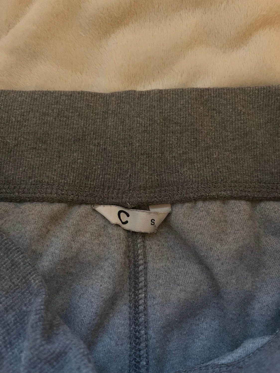 Grå mjukisbyxor  - 2