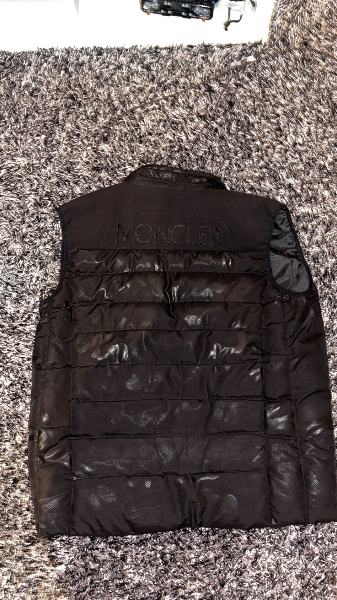 Svart dunväst från Moncler - 2