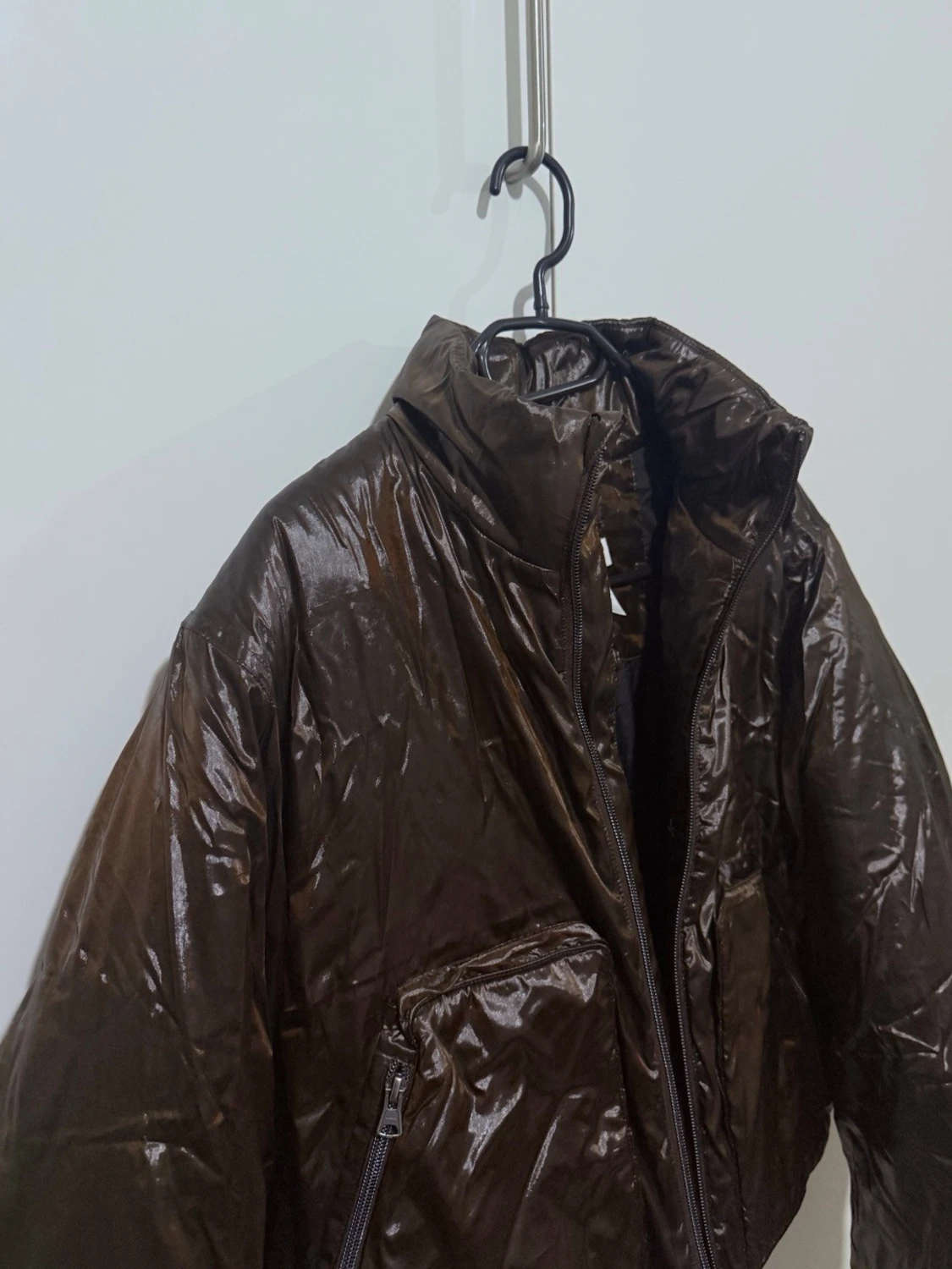 Brun pufferjacka från HOPE