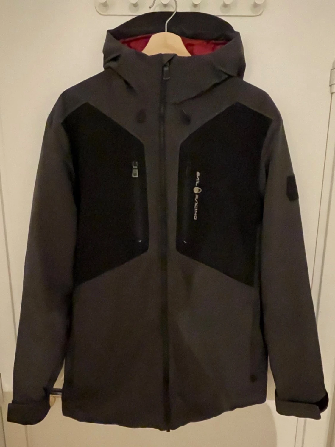 Svart Sail Racing jacka