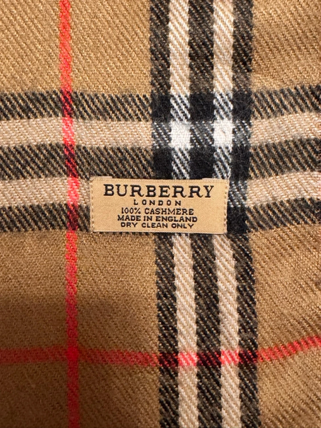 Beige Burberry halsduk - 1