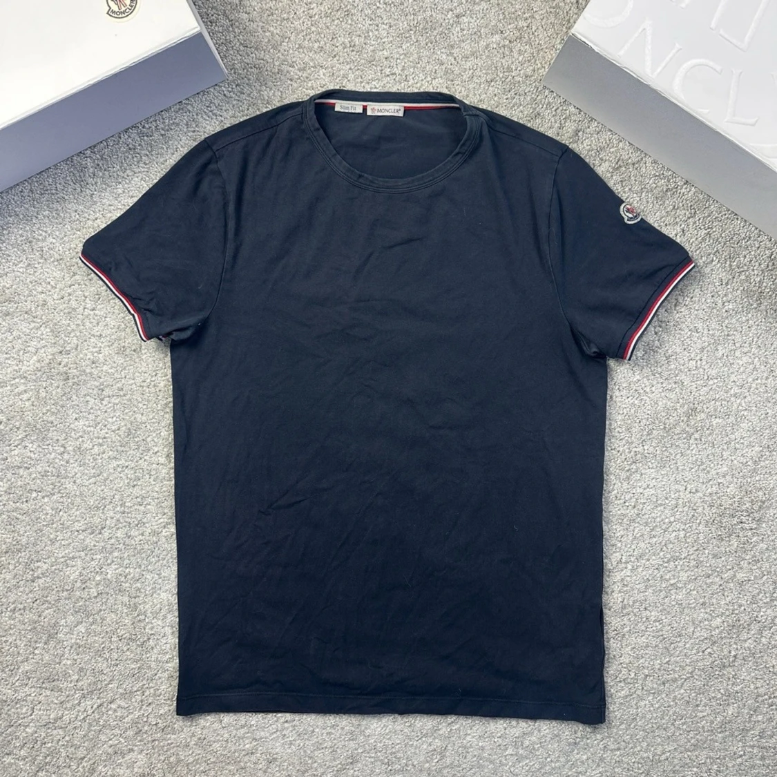 Svart t-shirt från Moncler
