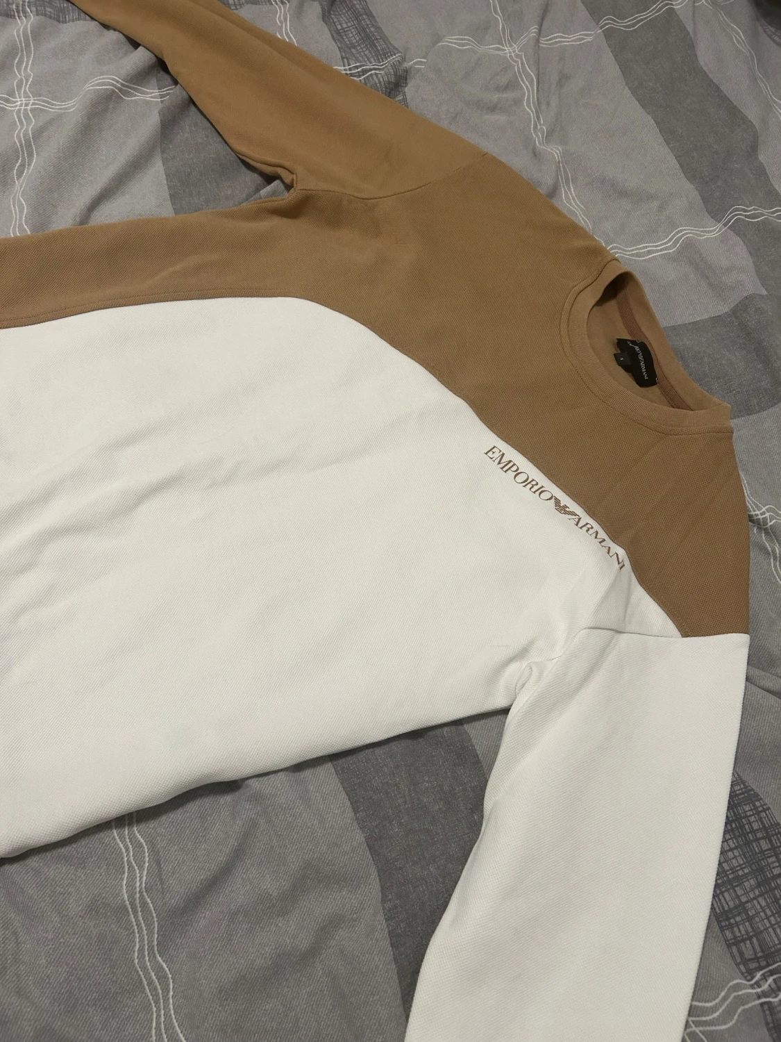 Beige och vit tröja Emporio Armani - 1