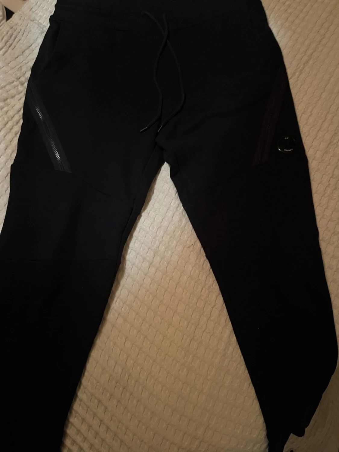 Svarta mjukisbyxor från C.P. Company