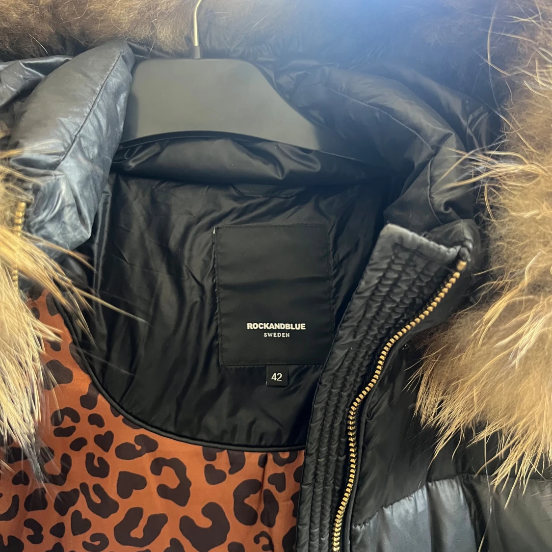 Svart dunjacka Rockandblue med päls - 2