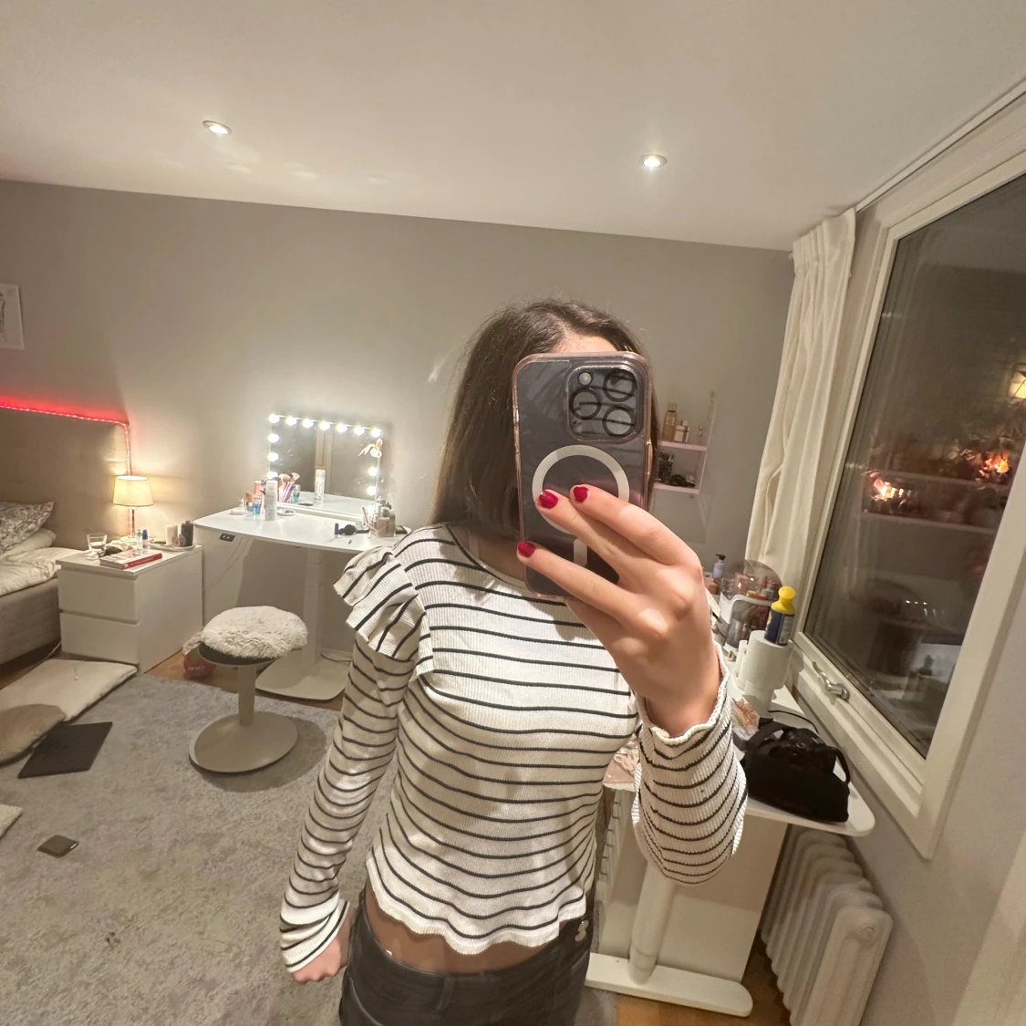 Randig ribbad topp med volang från Zara