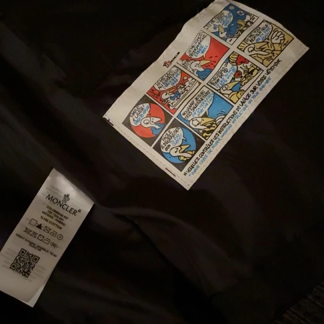 Svart Moncler pufferjacka med huva - 3