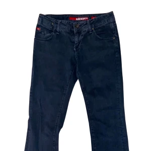 Miss sixty Jeans  - Miss sixty jeans I super bra skick! Väldigt skönt och bra material, inga defekter. Storlek 25. 