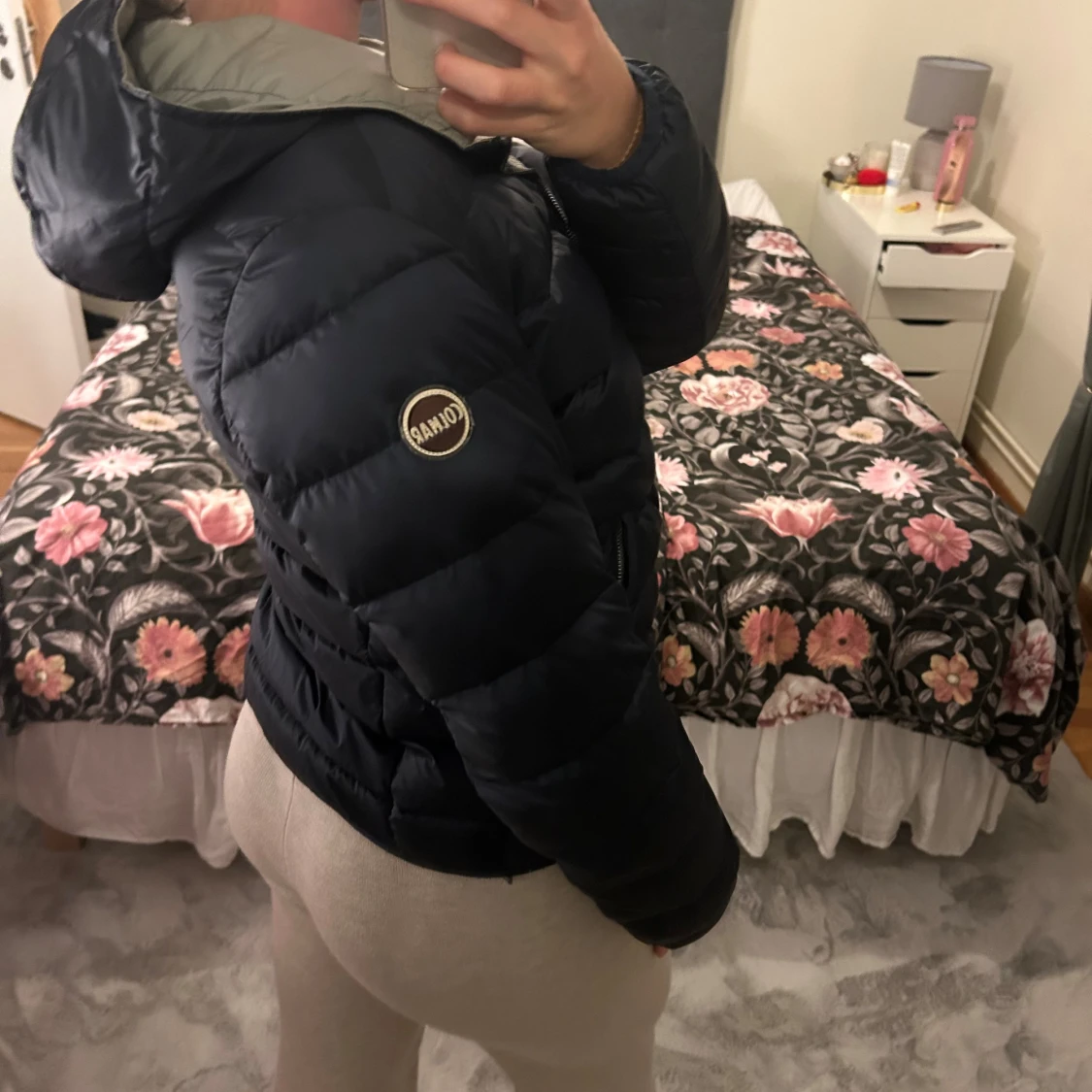 Mörkblå dunjacka från Colmar - 1