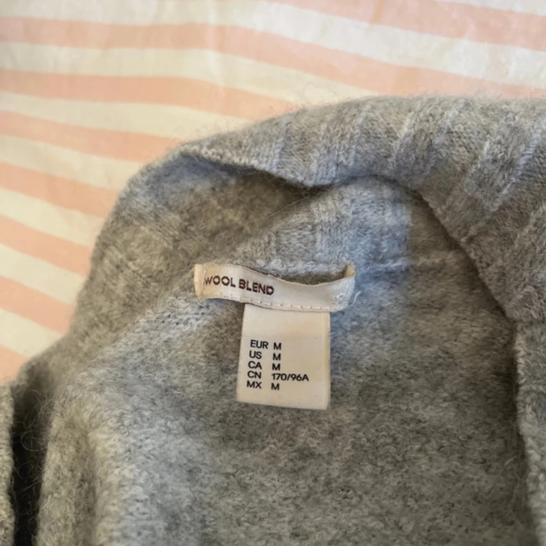 Stickad ulltröja  - 4