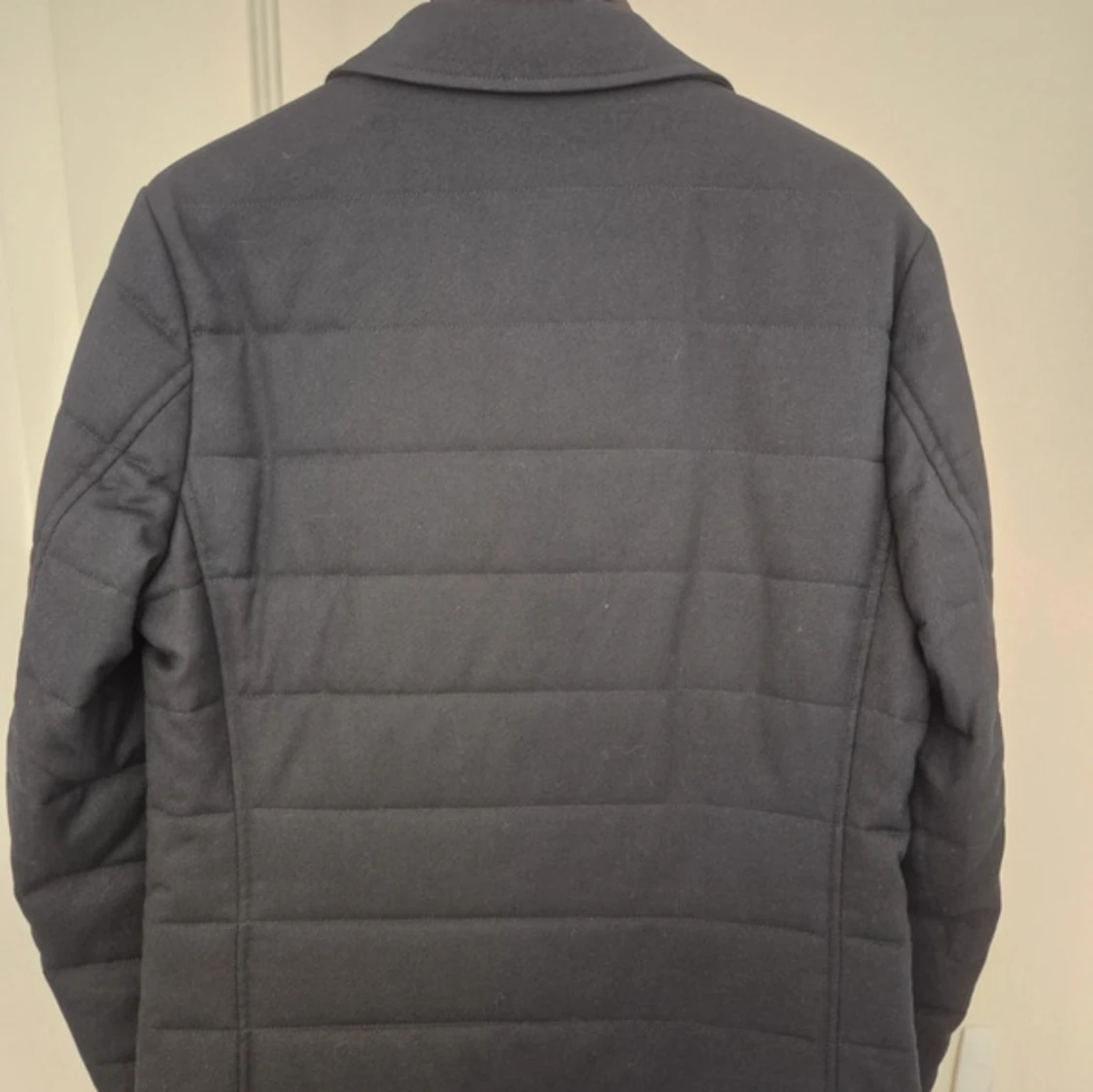 Mörkblå quiltad kavaj från Moncrief - 3