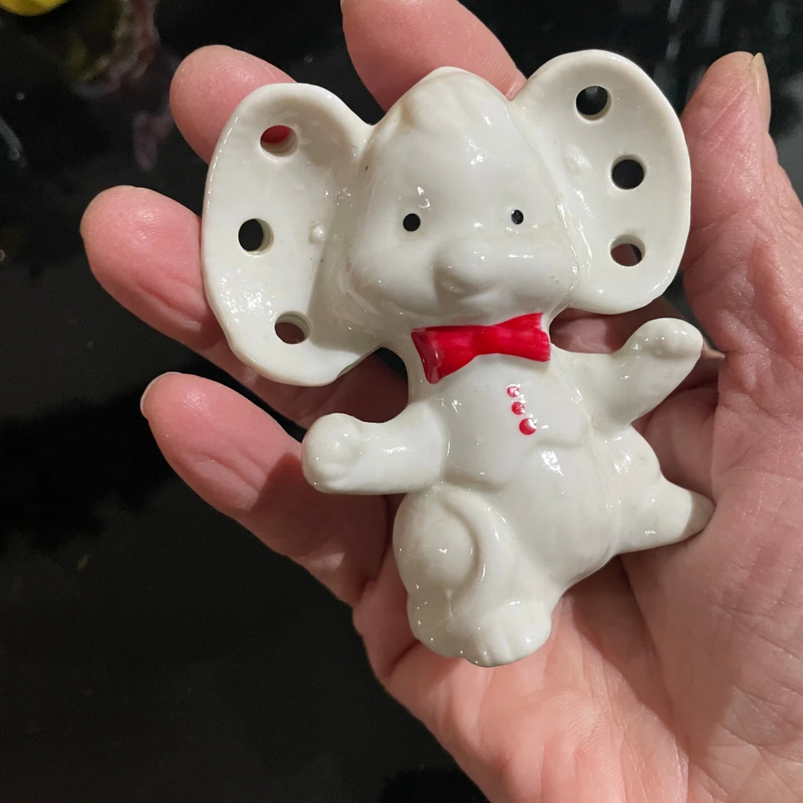 Söt elefantformad porslinsfigur - 3