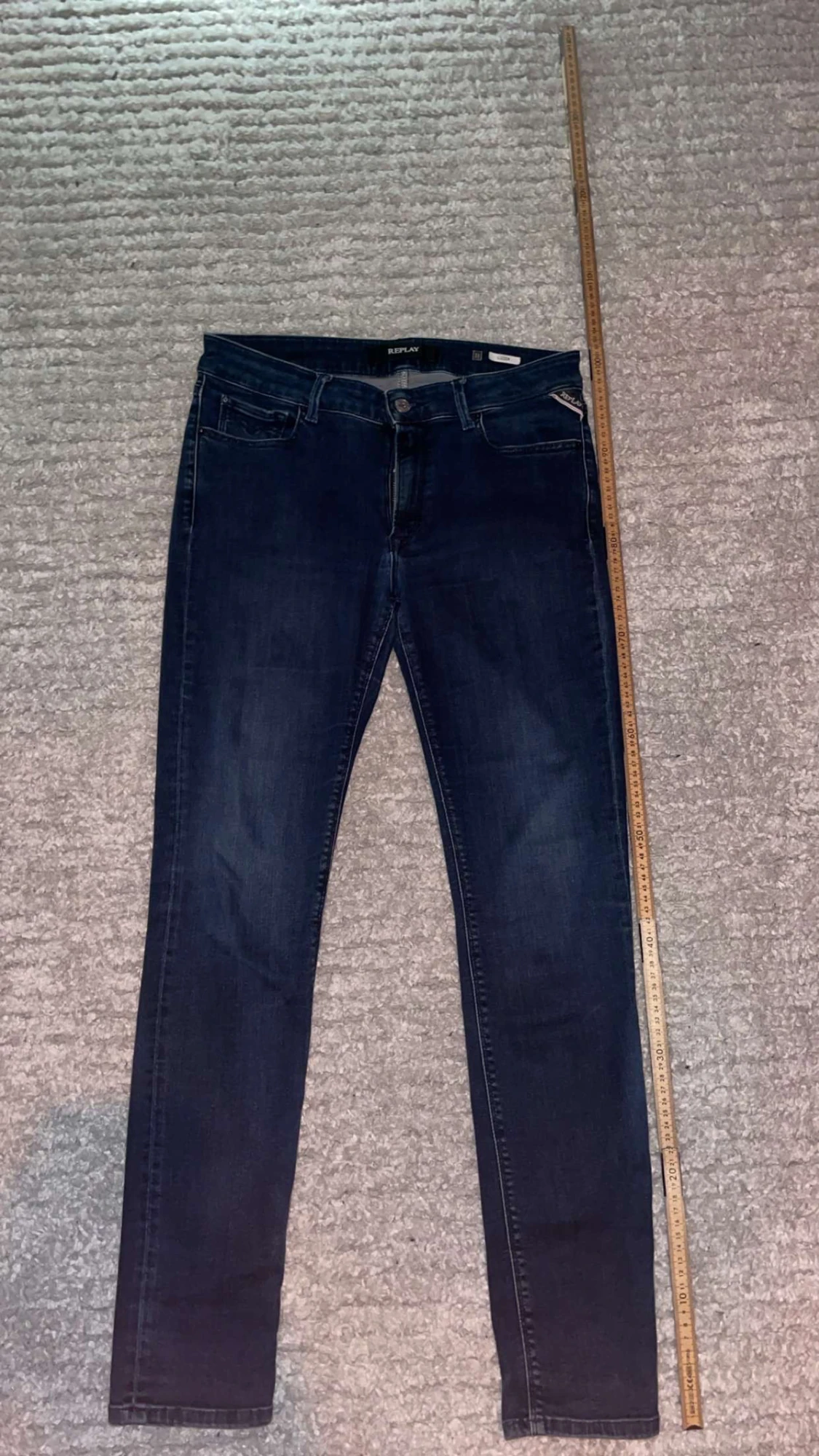 Mörkblåa replay i slimfit - 1