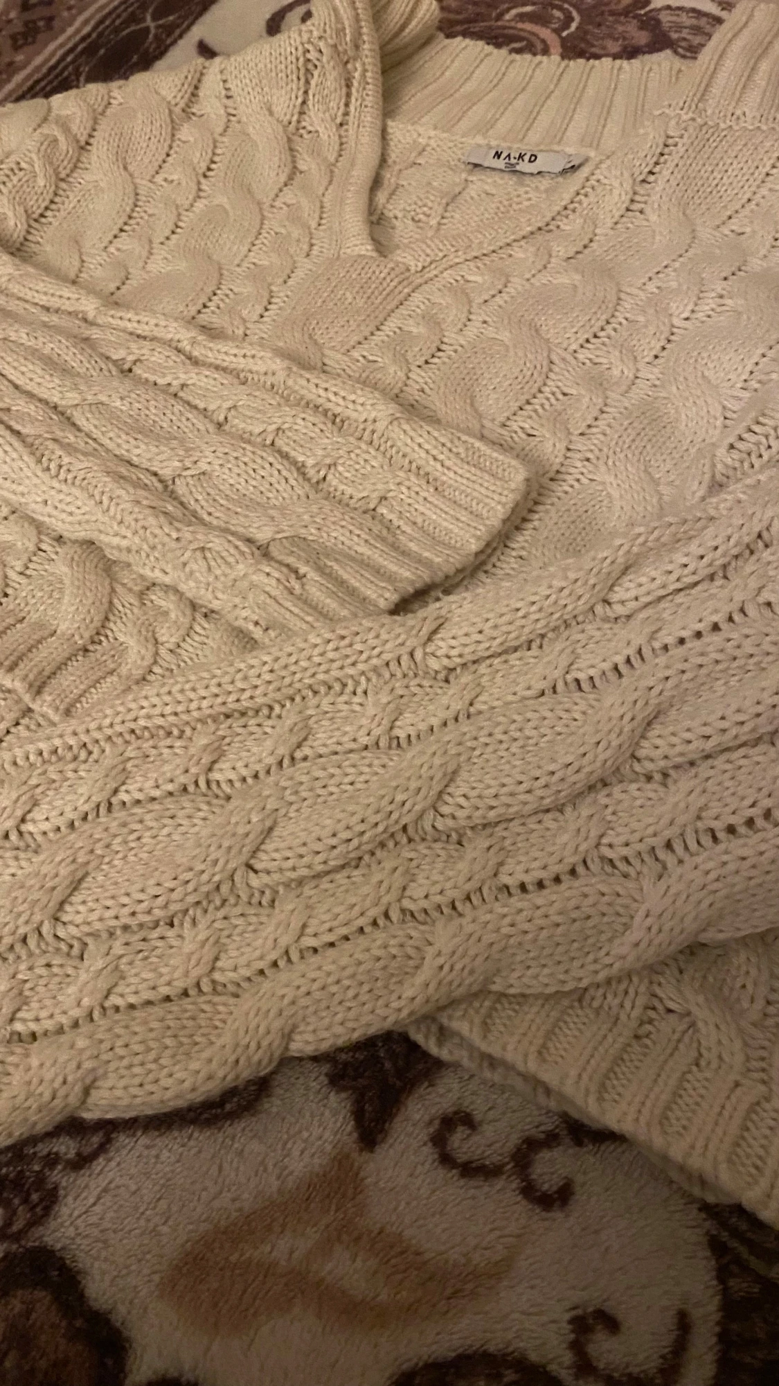 Beige stickad tröja från NA-KD - 1