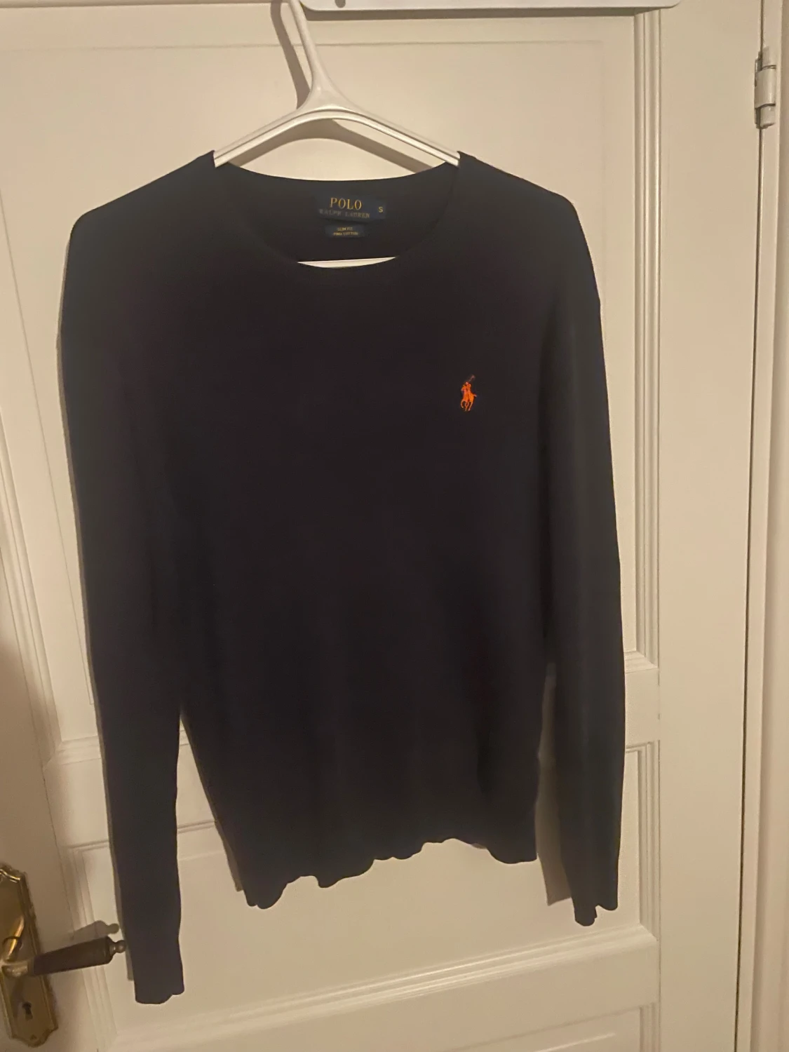 Mörkblå tröja från Polo Ralph Lauren i storlek S