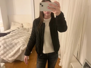 Bomber jacka  - Jätte snygg bomber jacka!