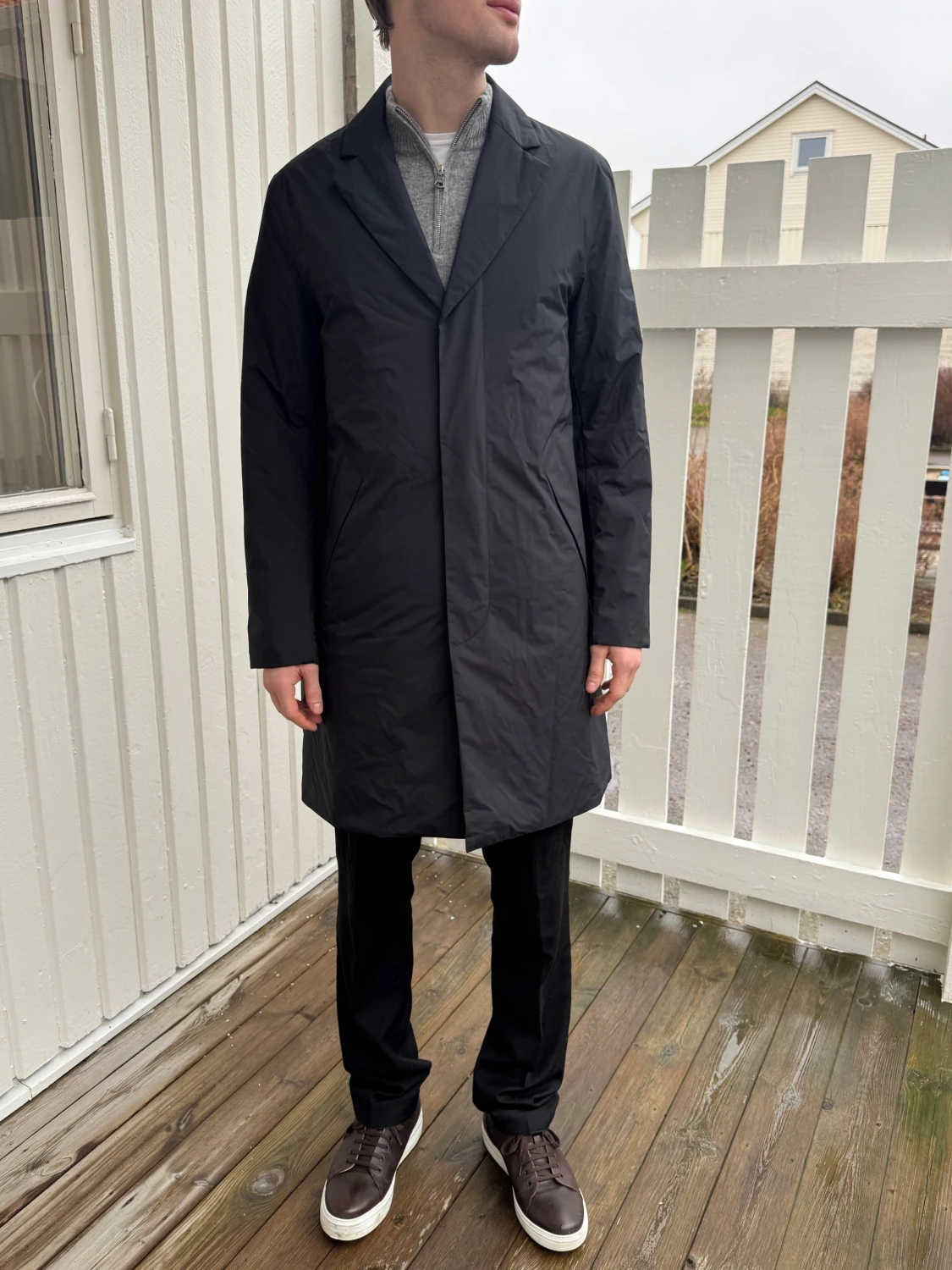 Svart rock från J.Lindeberg