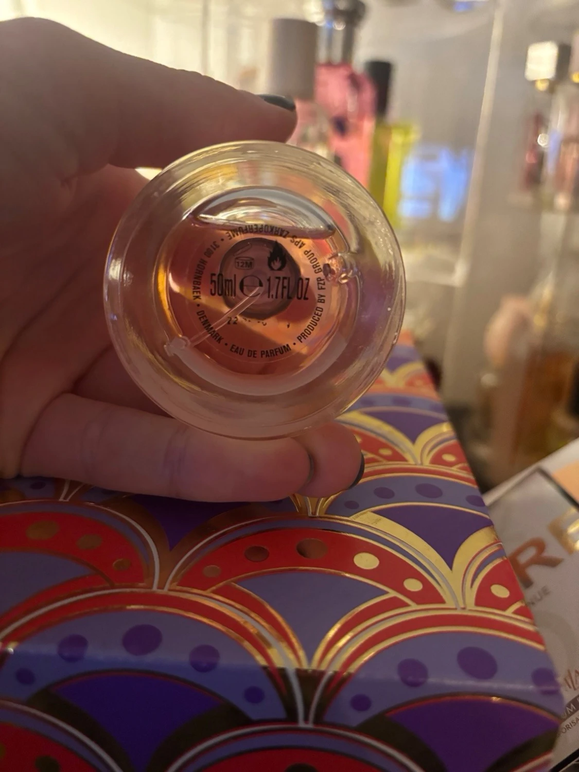 Zarkoperfume pink molecule - 2