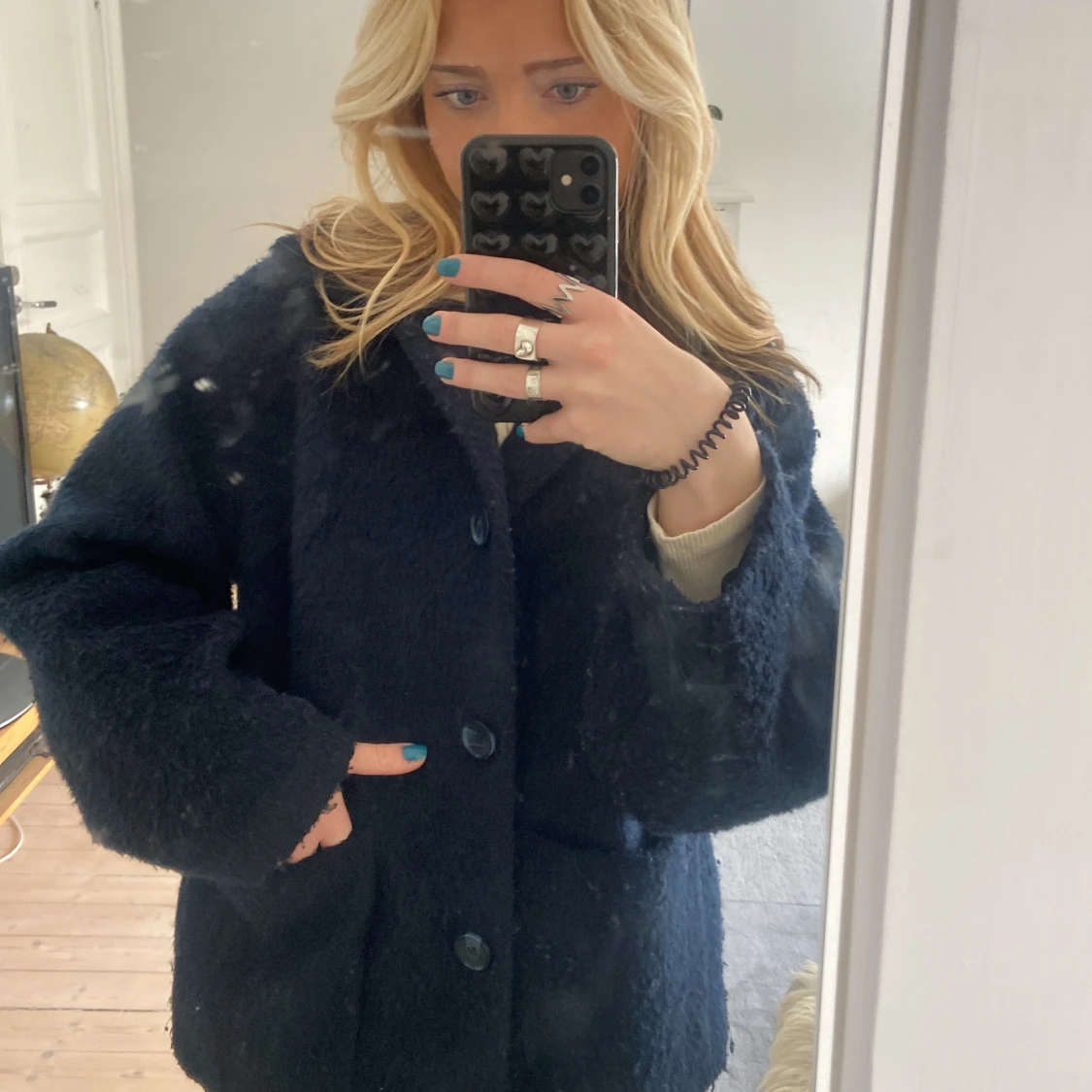 Mörkblå kappa  - 90