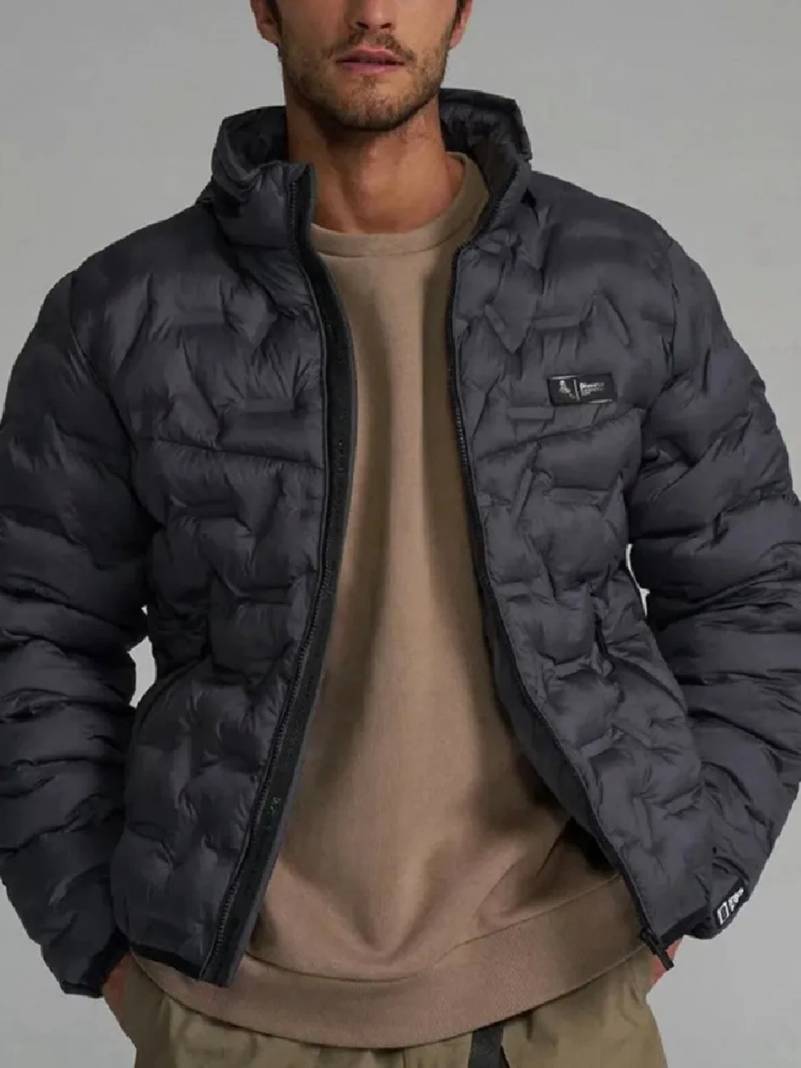 Svart pufferjacka från Dakar