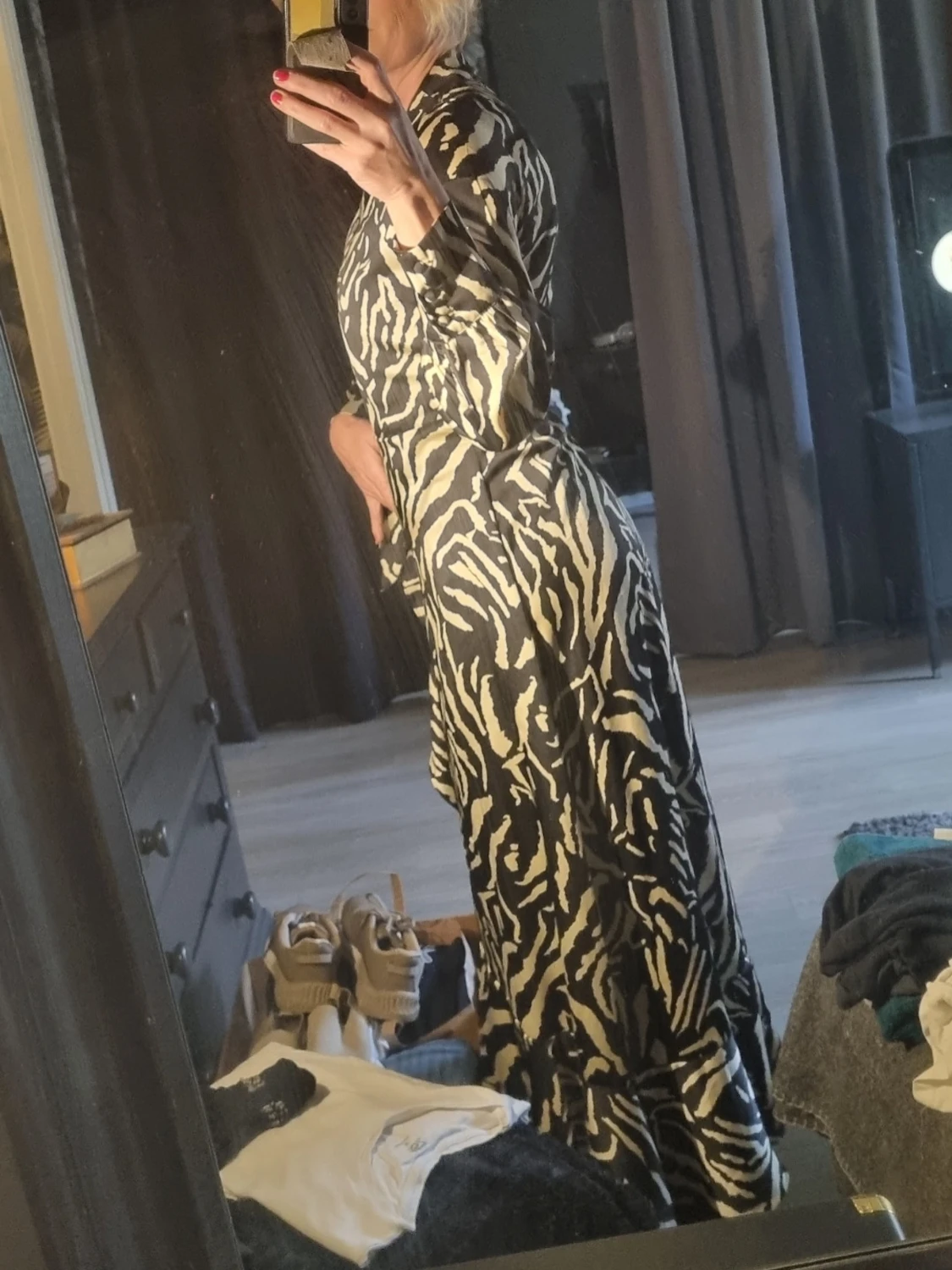 Zebramönstrad omlottklänning med bälte M